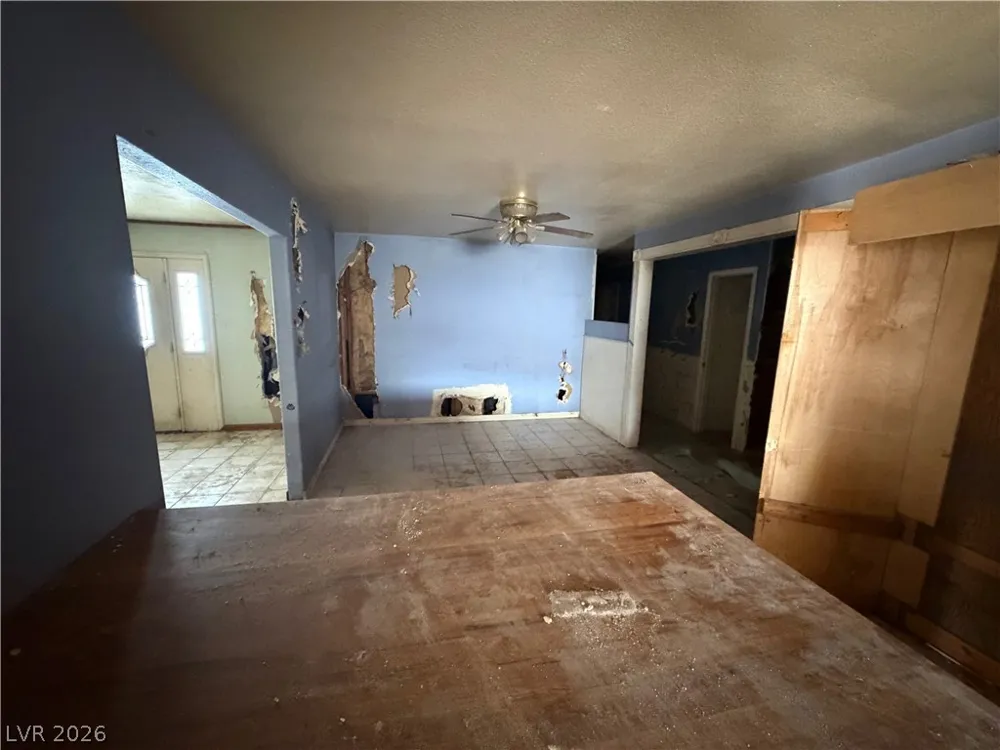 2319 La Puente Street Las Vegas, NV 89115