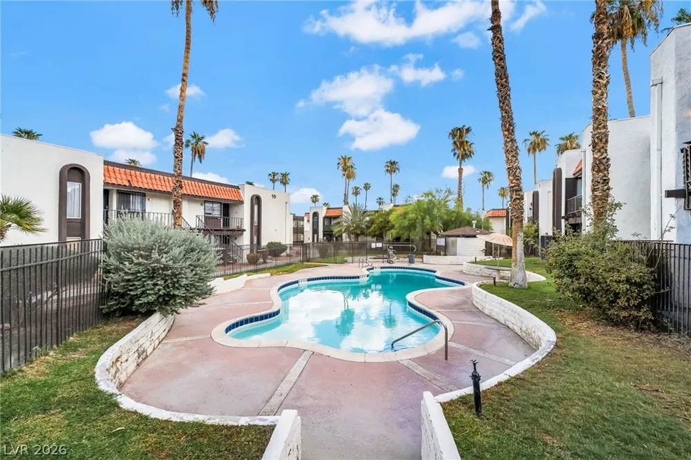 1405 Vegas Valley Drive #51 Las Vegas, NV 89169