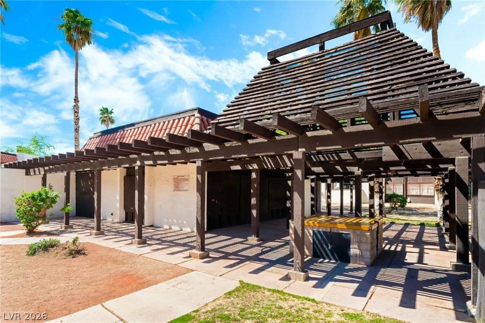 1405 Vegas Valley Drive #51 Las Vegas, NV 89169