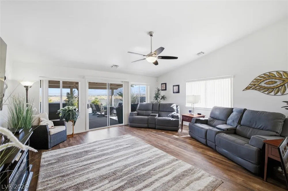 5100 Graystone Drive Pahrump, NV 89061