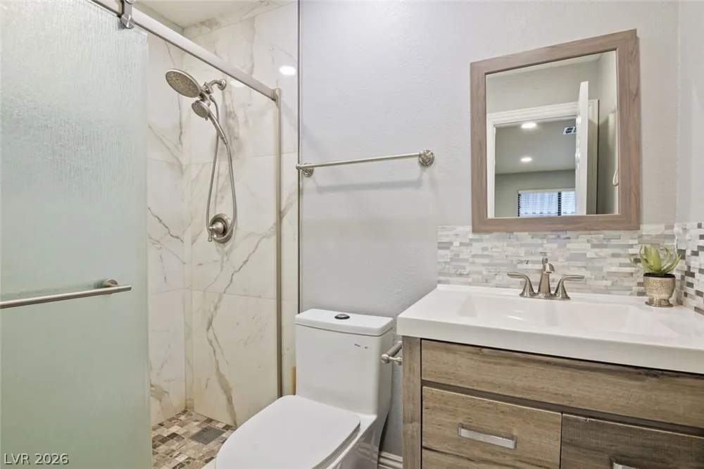2720 Beaver Creek Court #202 Las Vegas, NV 89117