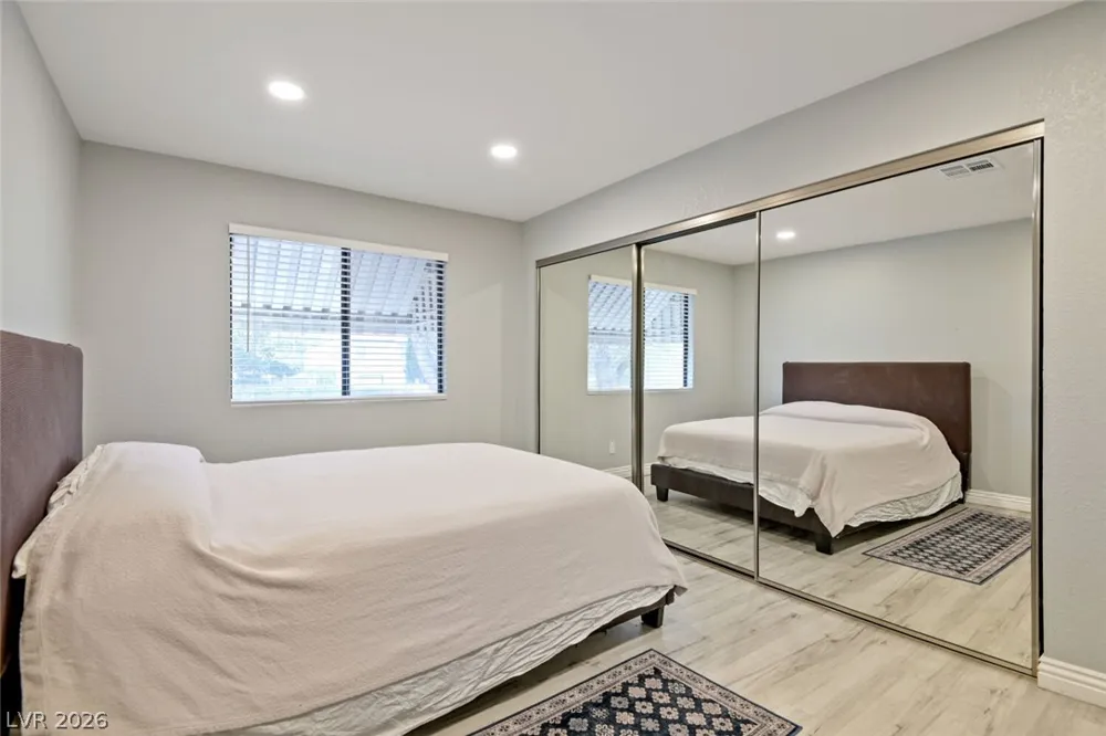 2720 Beaver Creek Court #202 Las Vegas, NV 89117