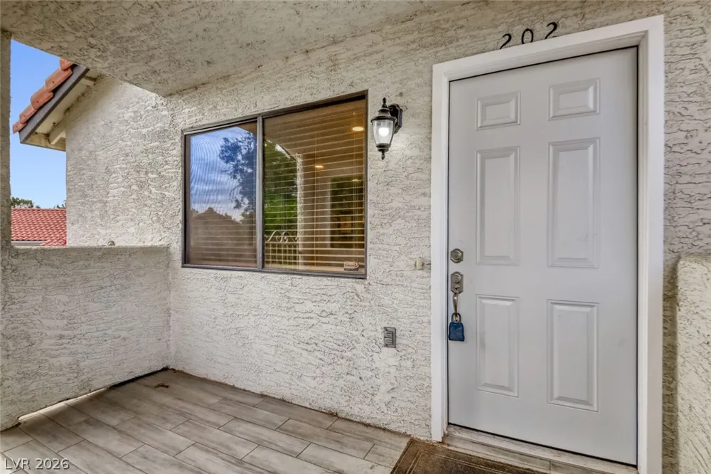 2720 Beaver Creek Court #202 Las Vegas, NV 89117