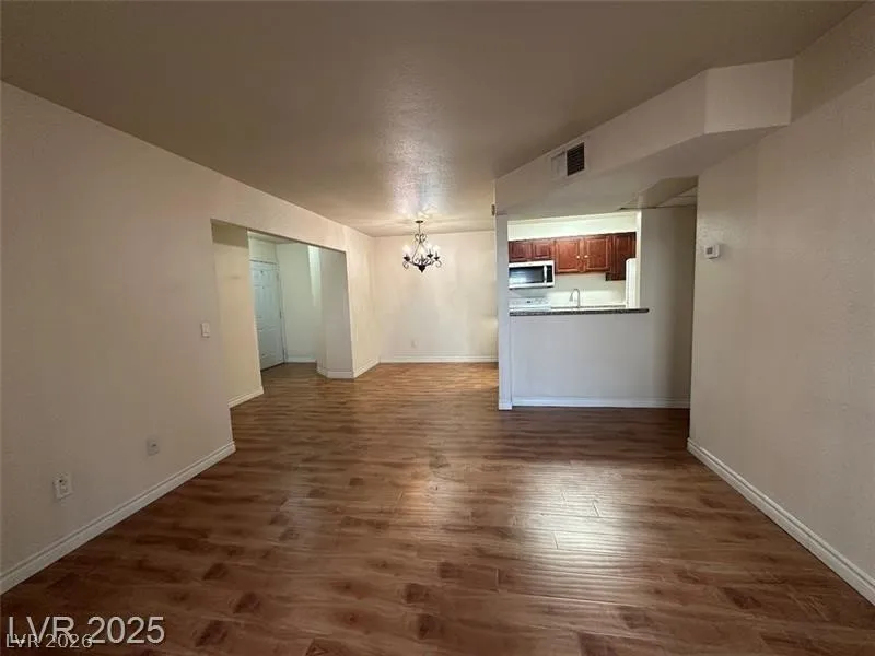 2606 S Durango Drive #172 Las Vegas, NV 89117