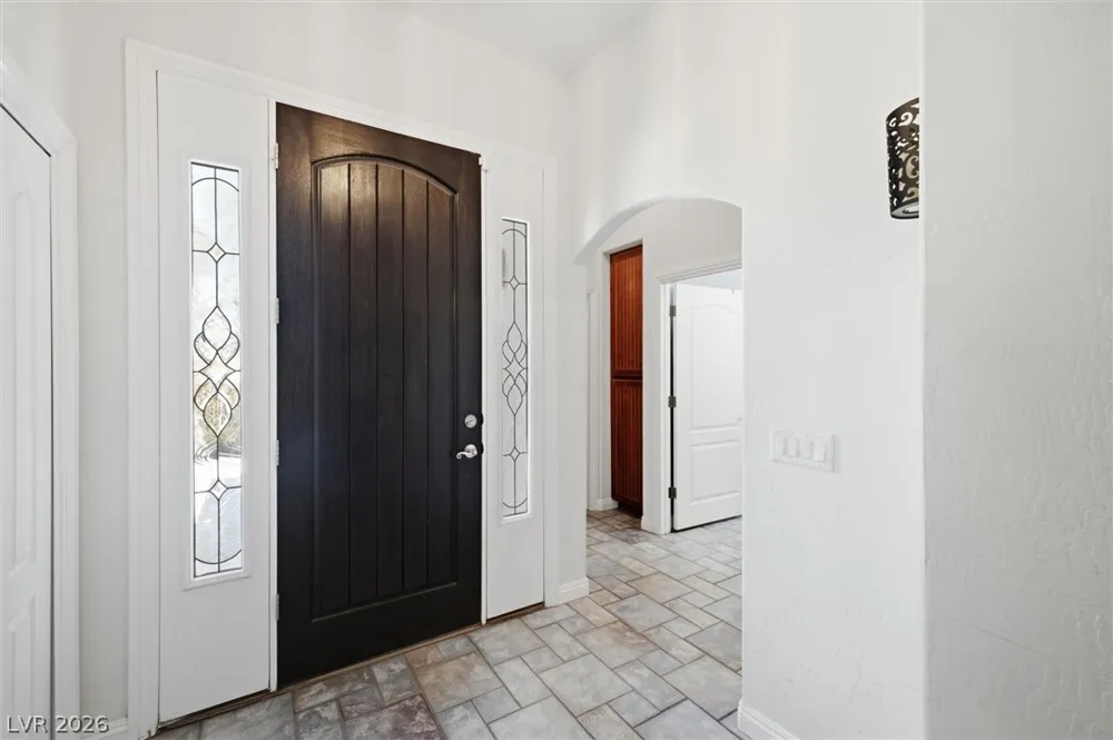 3890 Oakleaf Avenue Pahrump, NV 89048