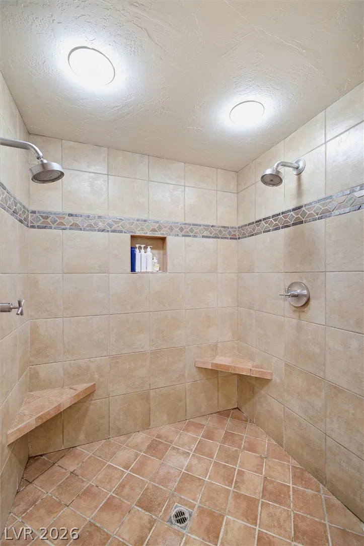 3890 Oakleaf Avenue Pahrump, NV 89048