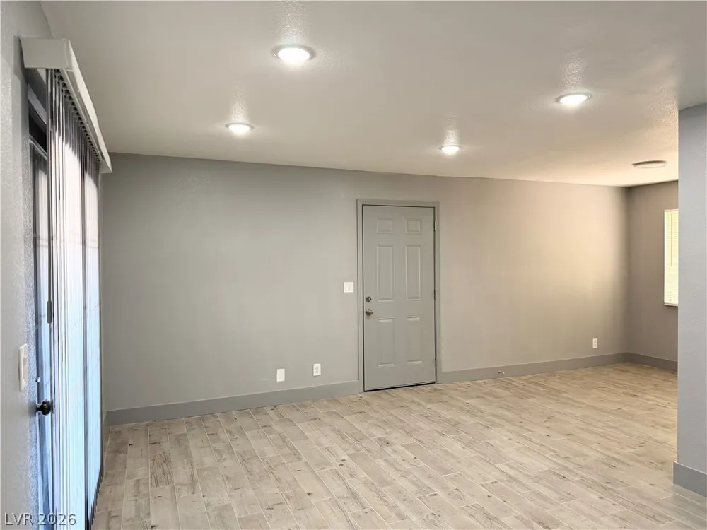 4160 Gannet Circle #341 Las Vegas, NV 89103