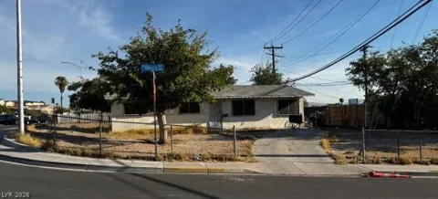 524 Recco Avenue