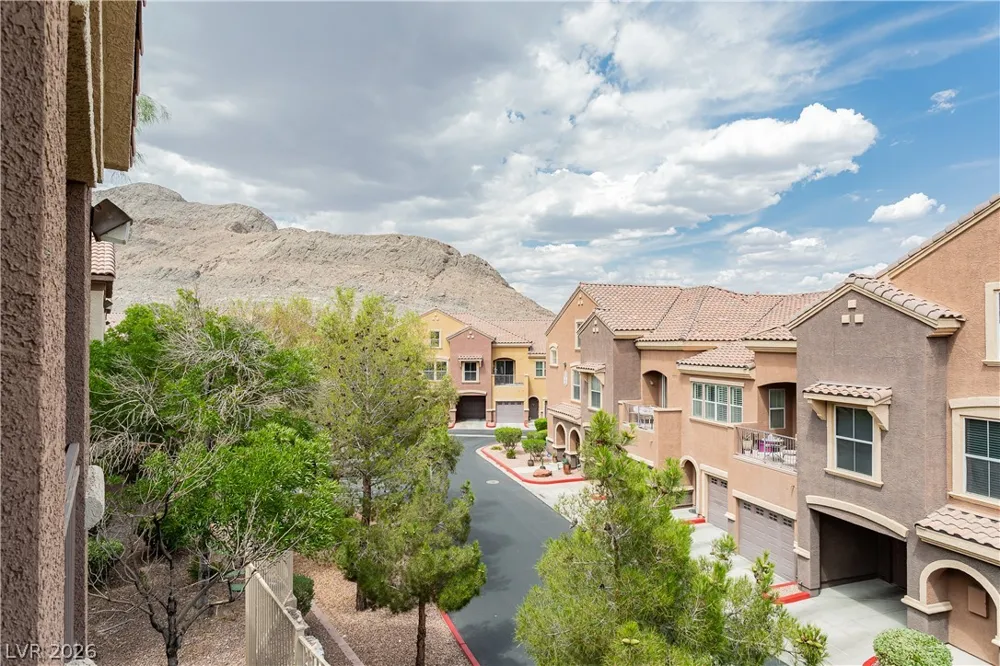 3840 Juno Beach Street #201 Las Vegas, NV 89129