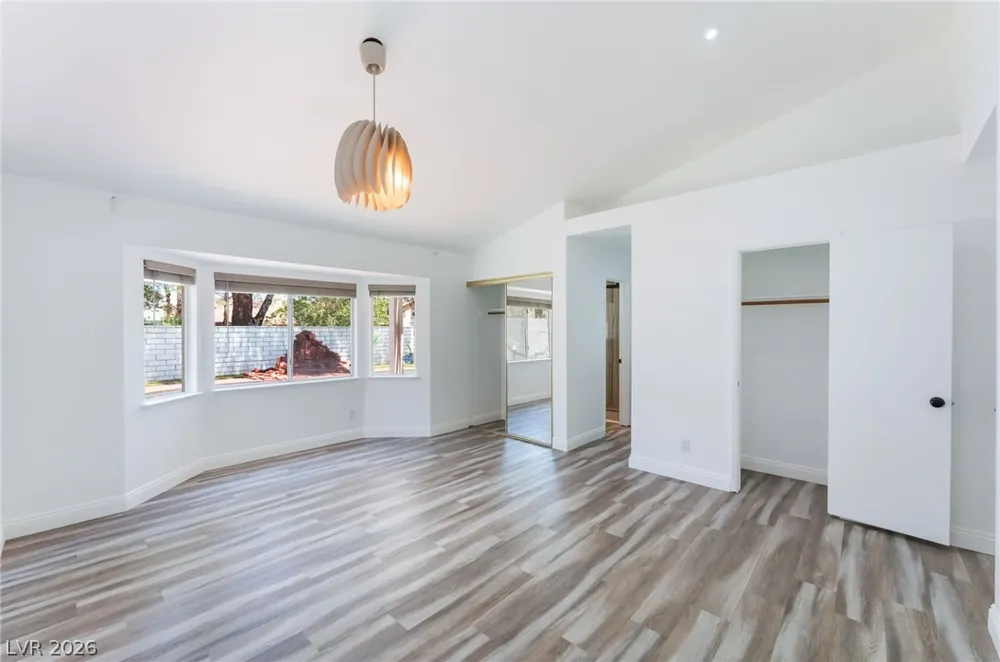9028 Cypress Point Way Las Vegas, NV 89117