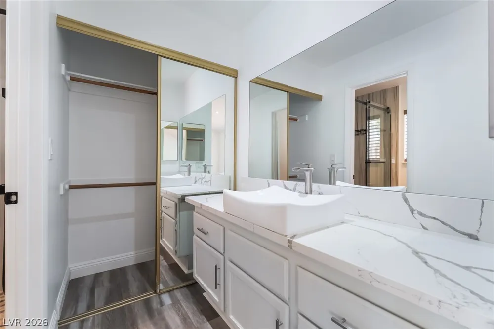 9028 Cypress Point Way Las Vegas, NV 89117