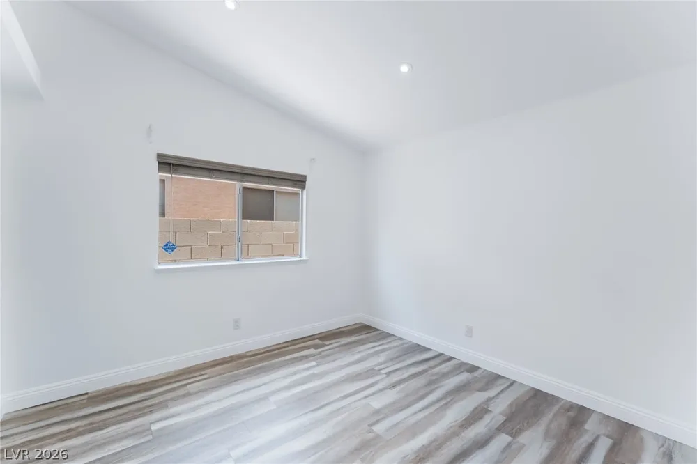 9028 Cypress Point Way Las Vegas, NV 89117