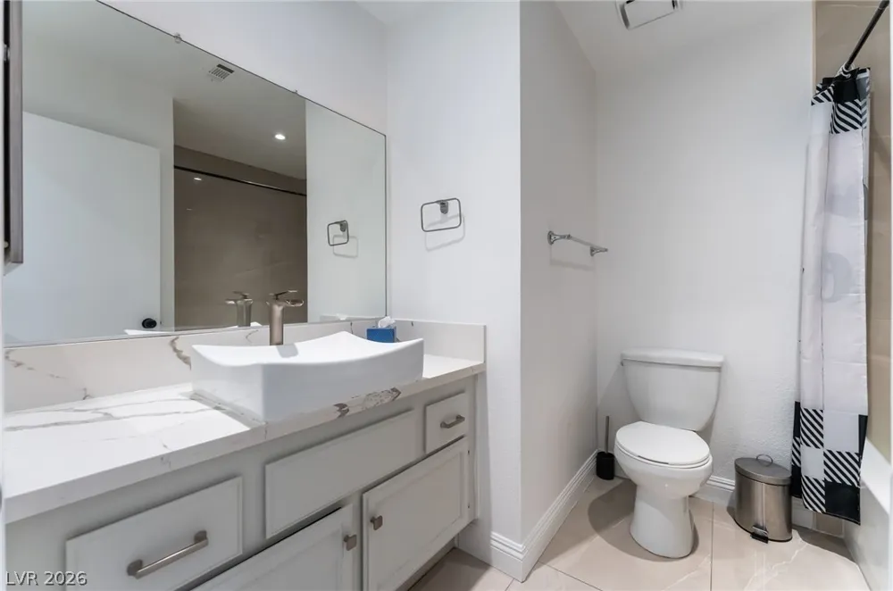 9028 Cypress Point Way Las Vegas, NV 89117