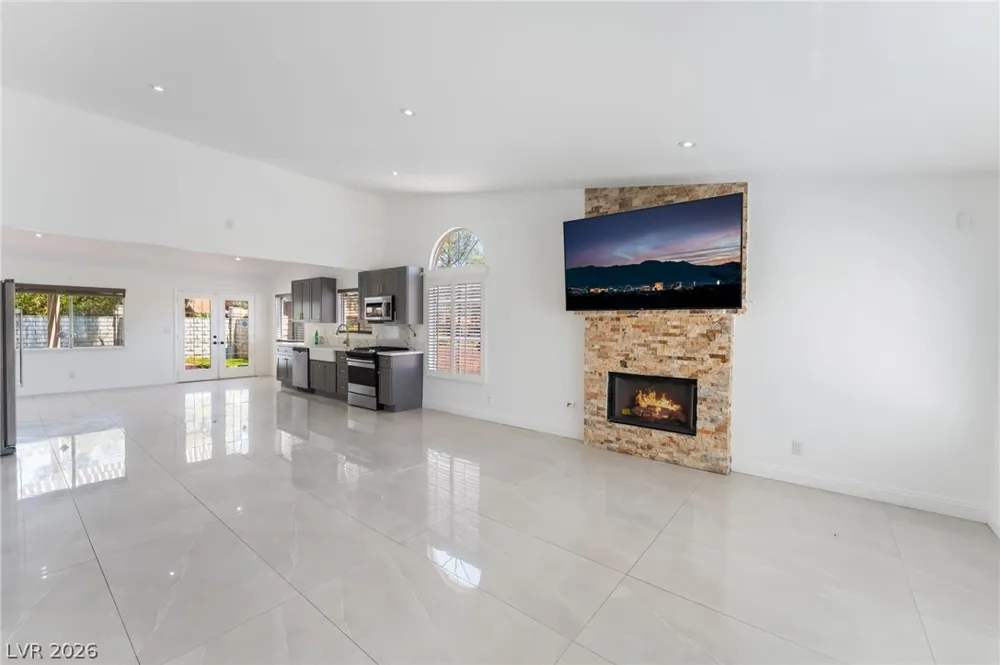 9028 Cypress Point Way Las Vegas, NV 89117