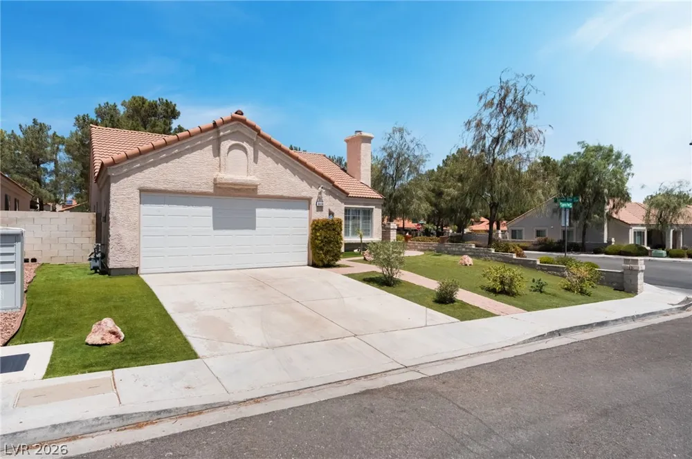 9028 Cypress Point Way Las Vegas, NV 89117
