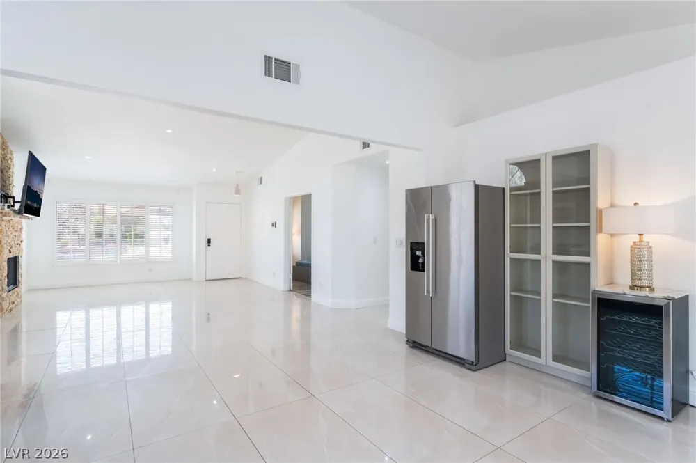 9028 Cypress Point Way Las Vegas, NV 89117