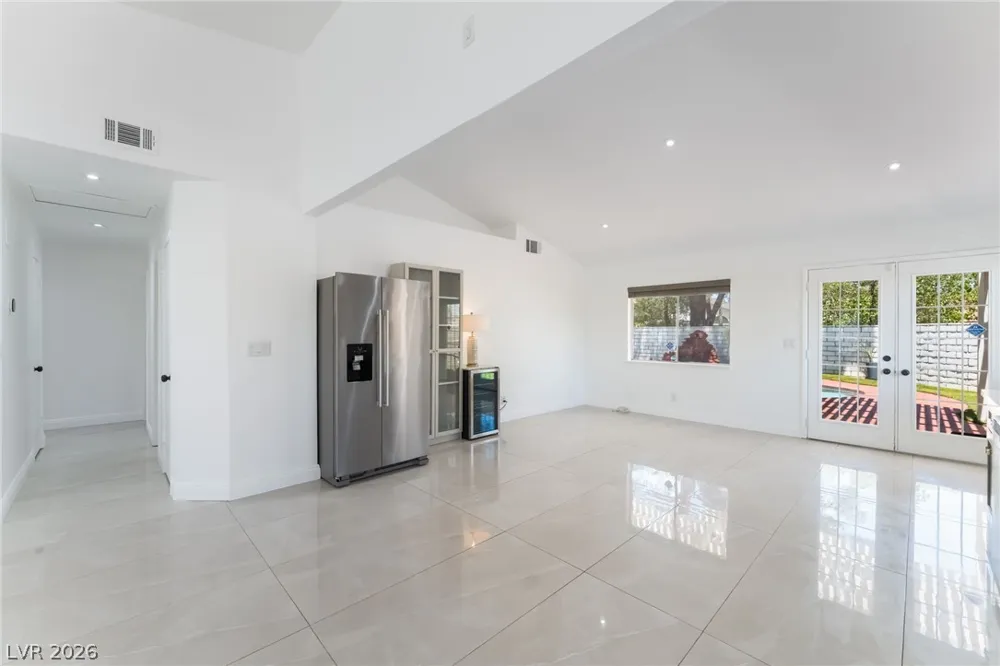 9028 Cypress Point Way Las Vegas, NV 89117