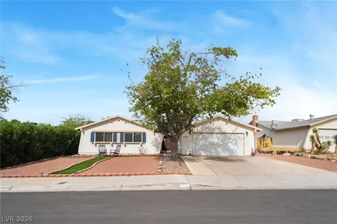 1404 Gloria Lane