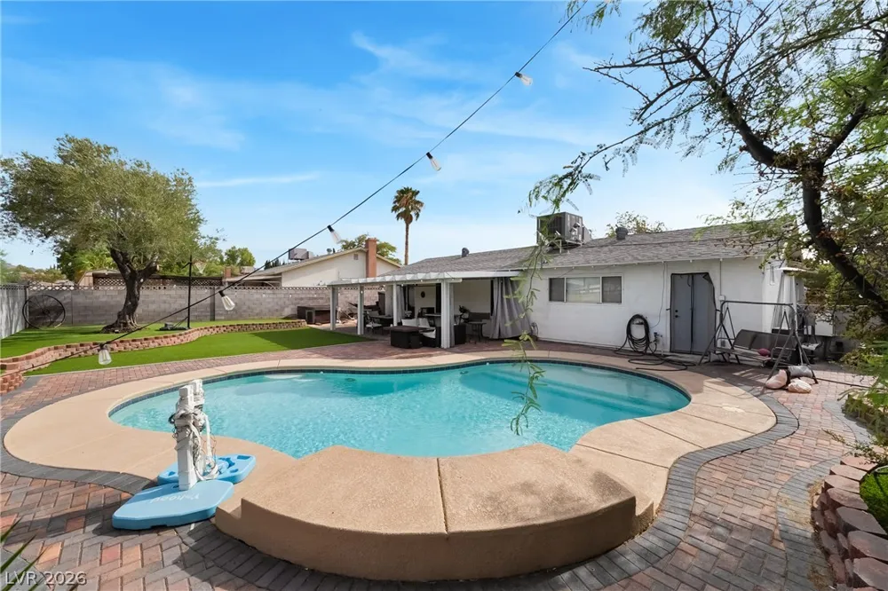 1404 Gloria Lane Boulder City, NV 89005