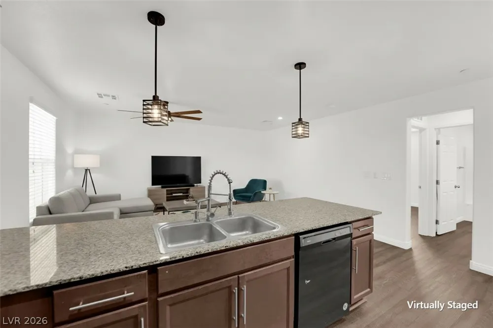 4594 Ingleton Circle Las Vegas, NV 89115