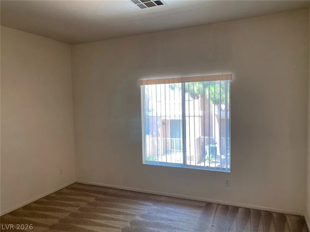251 S Green Valley Parkway #1012 Henderson, NV 89012
