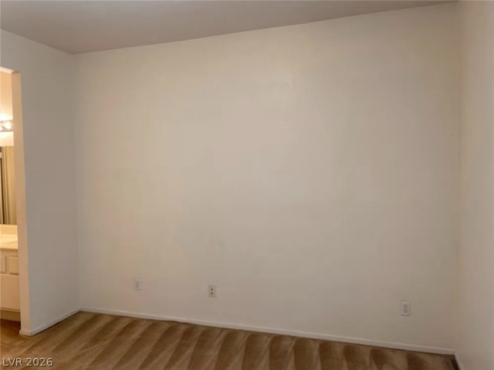 251 S Green Valley Parkway #1012 Henderson, NV 89012