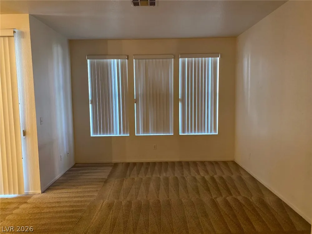 251 S Green Valley Parkway #1012 Henderson, NV 89012