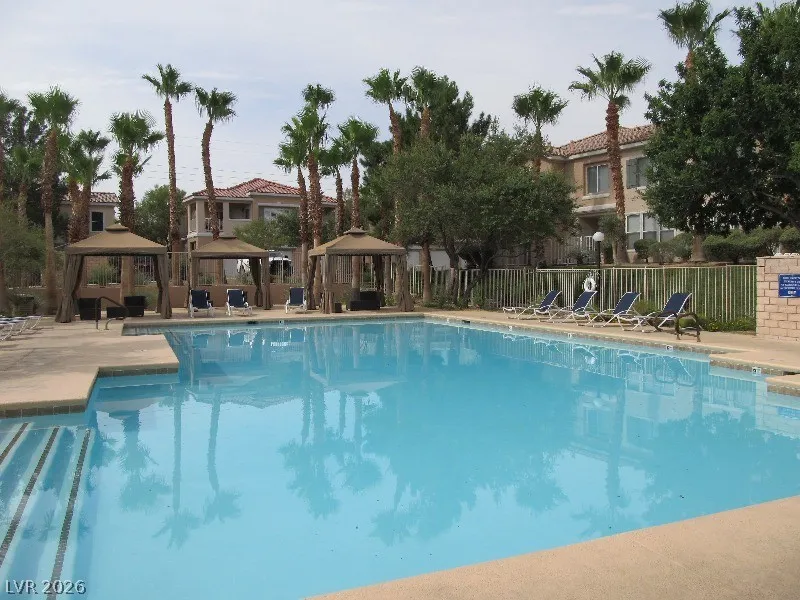 251 S Green Valley Parkway #1012 Henderson, NV 89012