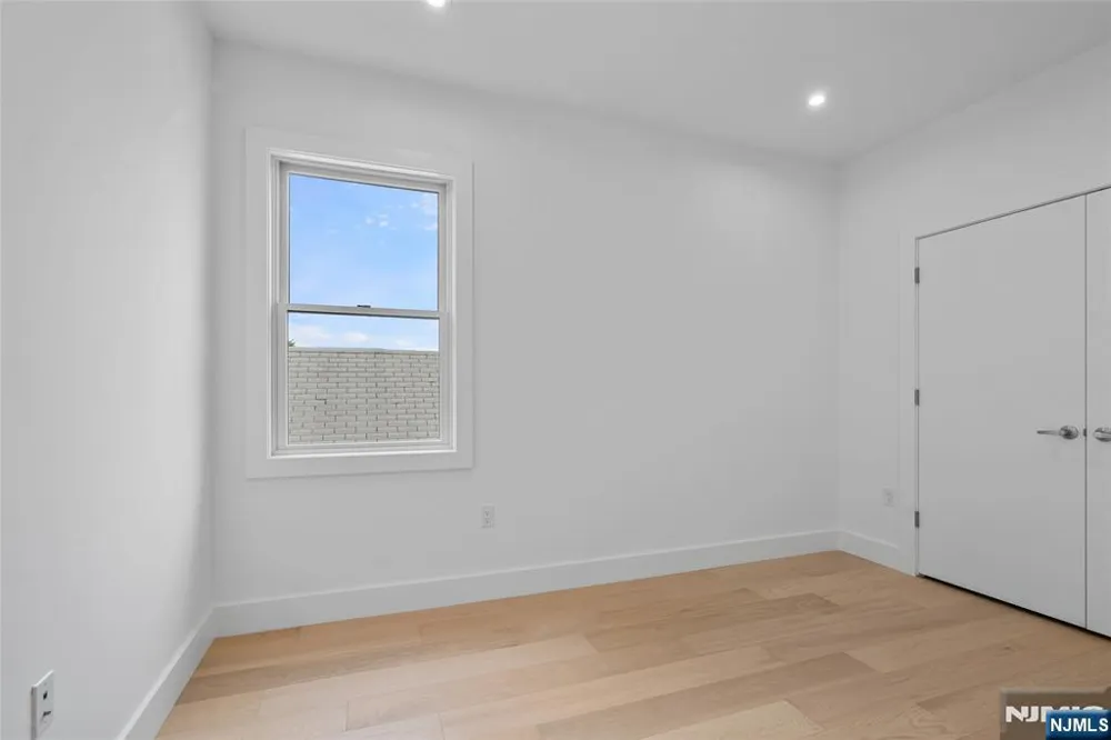 1409 85th Street North Bergen, NJ 07047