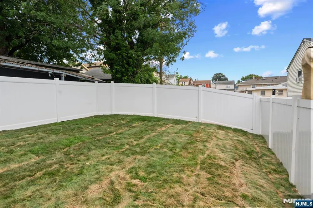 1409 85th Street North Bergen, NJ 07047
