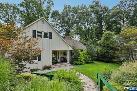 34 Forest Drive