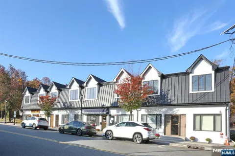 160 Terrace Street 2G