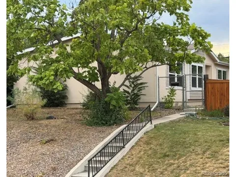 5 S Wolff Street