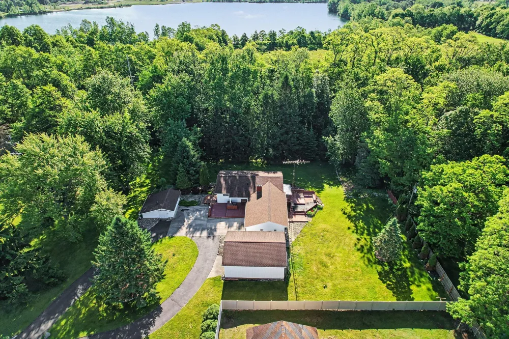 457 Hardwood Drive Coldwater, MI 49036