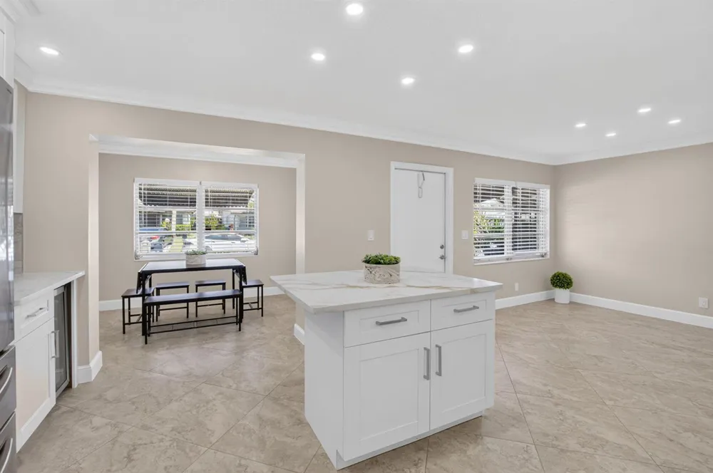 5790 WANDA LANE Delray Beach, FL 33484