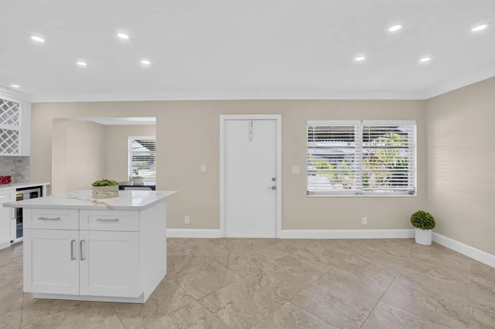 5790 WANDA LANE Delray Beach, FL 33484