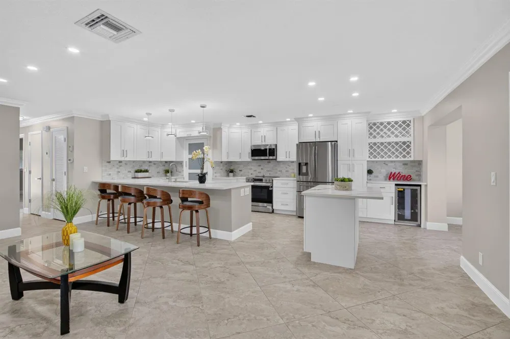 5790 WANDA LANE Delray Beach, FL 33484