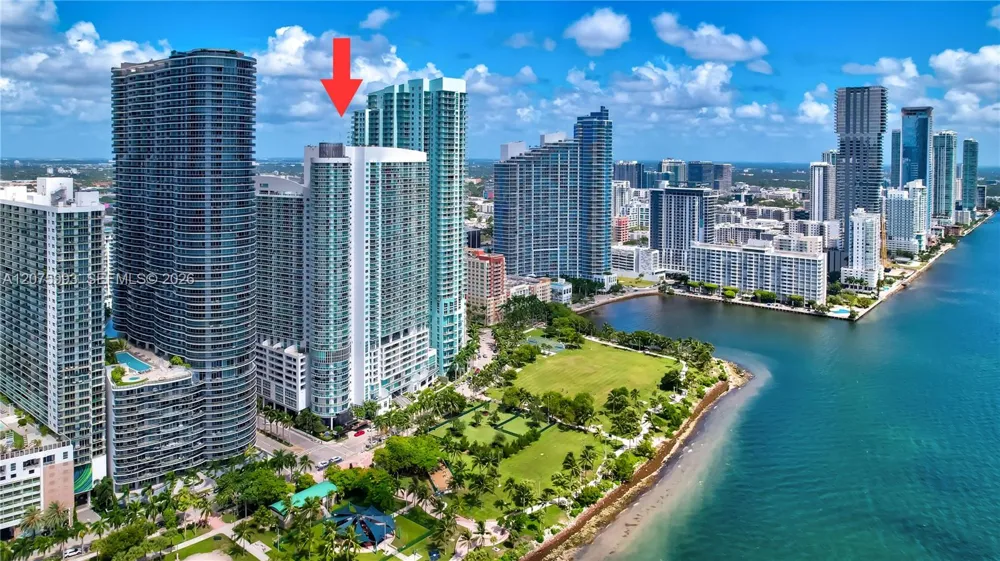 1800 Bayshore Dr #2108 Miami, FL 33132