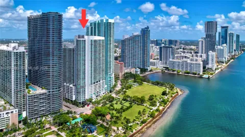 1800 Bayshore Dr #2108