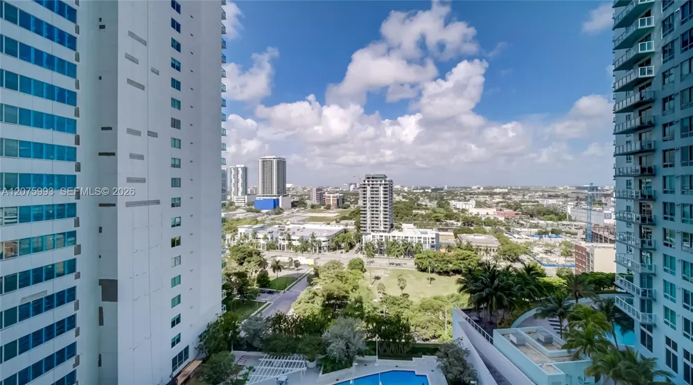 1800 Bayshore Dr #2108 Miami, FL 33132
