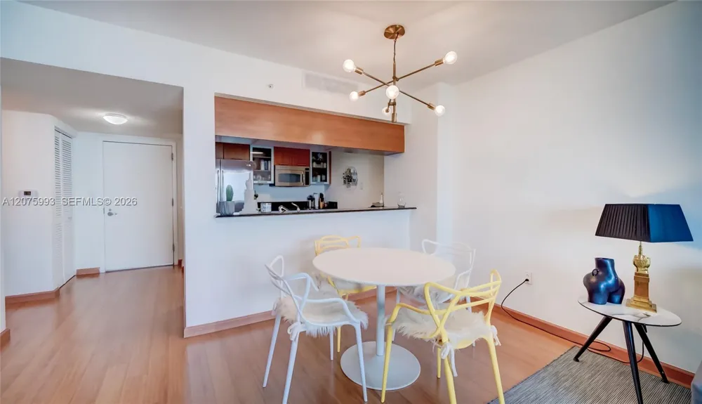 1800 Bayshore Dr #2108 Miami, FL 33132