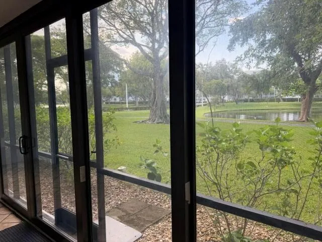 2209 S CYPRESS BEND DRIVE #104 Pompano Beach, FL 33069