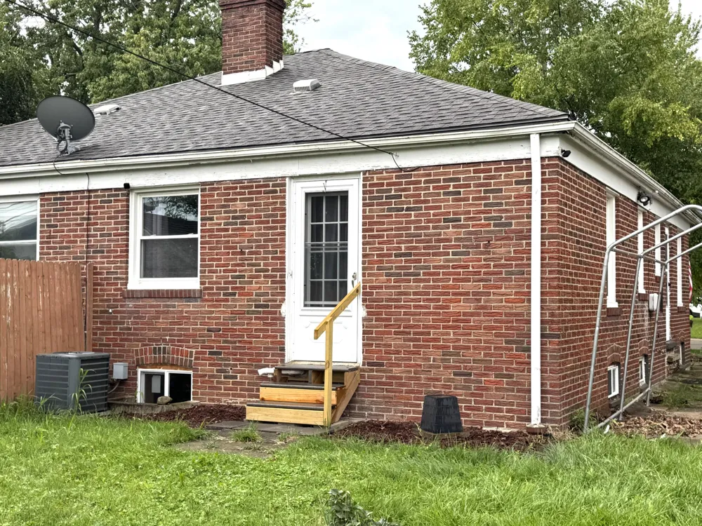 546 Northwestern Drive Adrian City, MI 49221