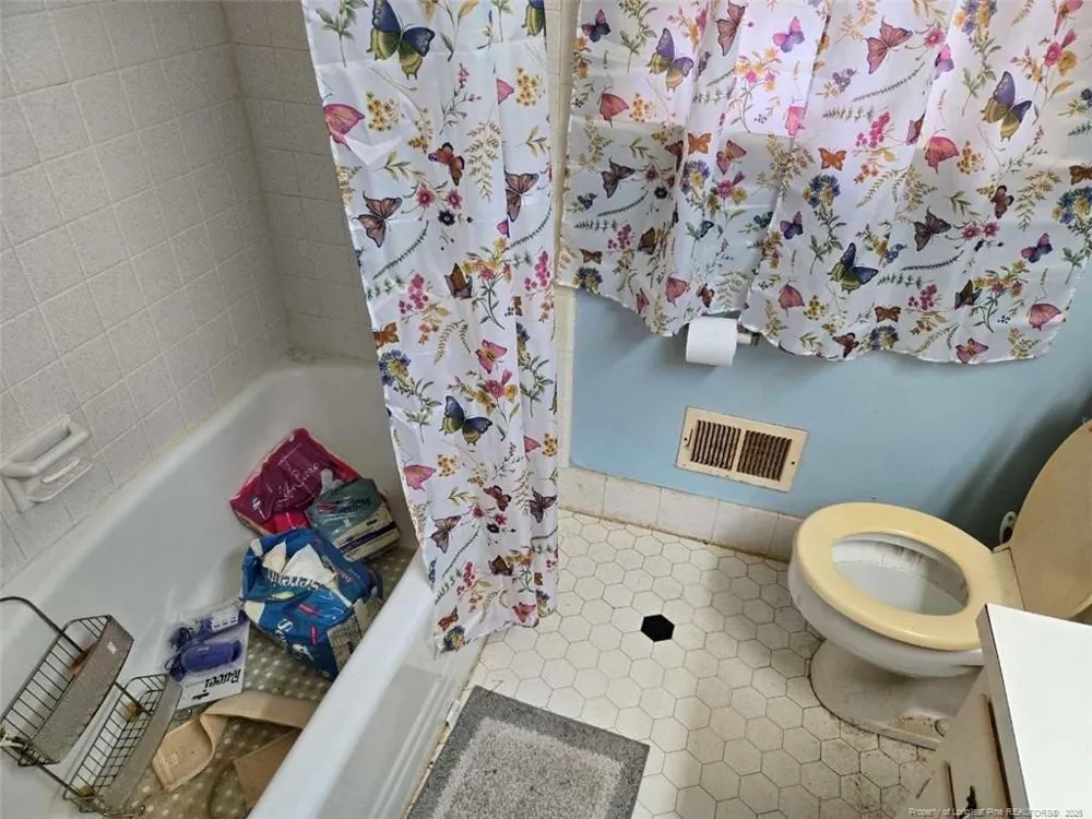 5209 Sedgefield Drive Raleigh, NC 27609