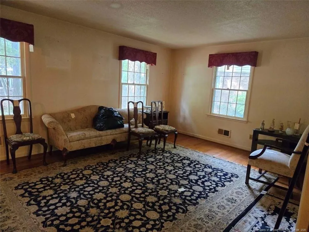 5209 Sedgefield Drive Raleigh, NC 27609