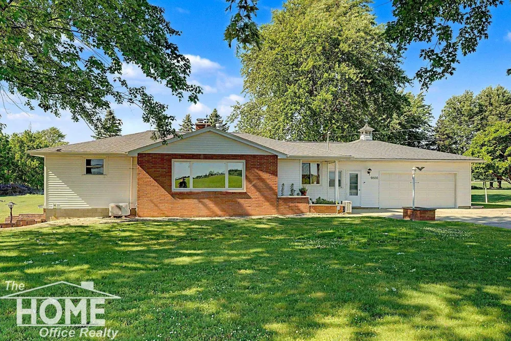9800 Ferden Road Chesaning Township, MI 48616