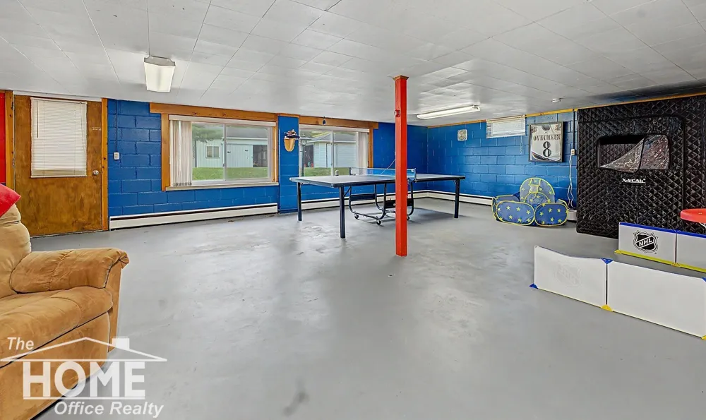 9800 Ferden Road Chesaning Township, MI 48616