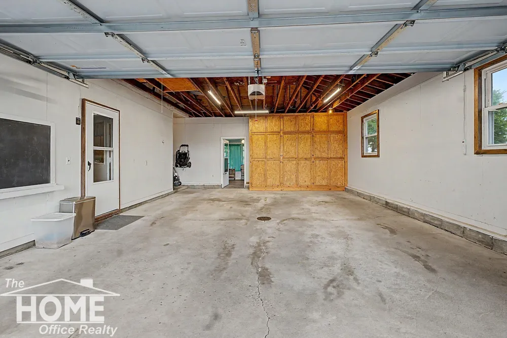9800 Ferden Road Chesaning Township, MI 48616