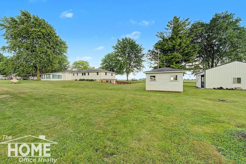 9800 Ferden Road Chesaning Township, MI 48616