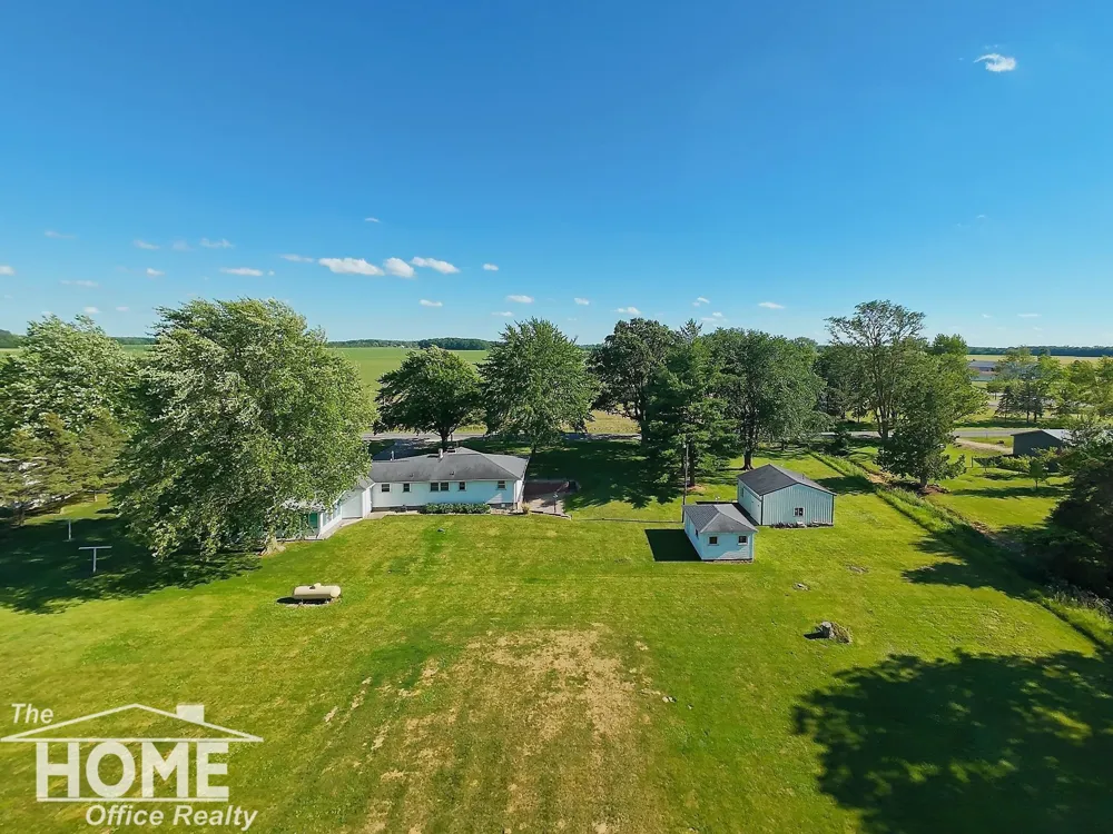 9800 Ferden Road Chesaning Township, MI 48616